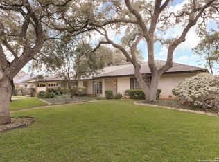 663 Crestway Dr, San Antonio, TX 78239