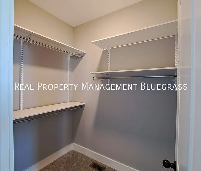 2524 Spring Leaf Ct — Photo 13
