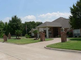 14 Park Pl, Mansfield, TX 76063