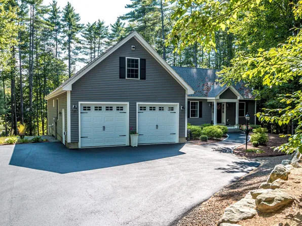 211 Poliquin Drive, Conway, NH 03818
