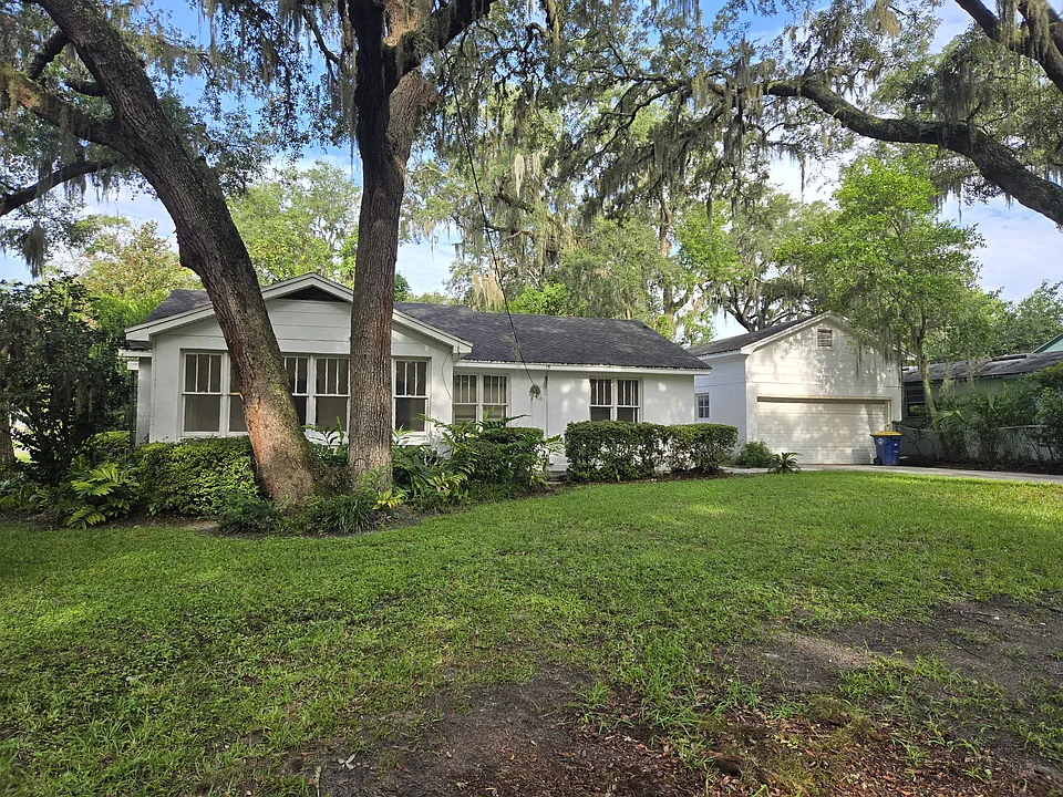 64 Oak Grove Pl