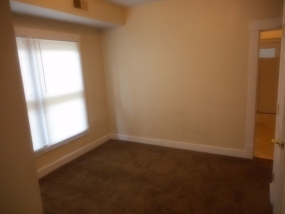 2nd image of 629 W Ormsby Ave APT 3