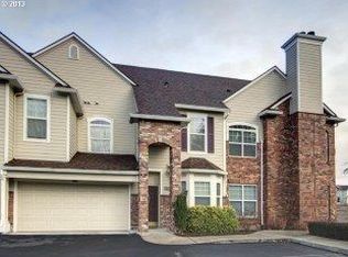 1220 NE Horizon Loop UNIT 104, Hillsboro, OR 97124