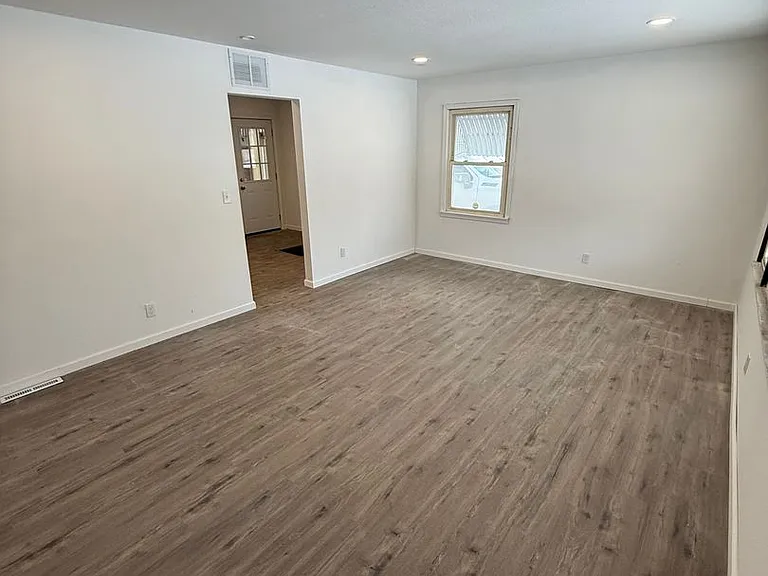 805 N Atchison St — Photo 11