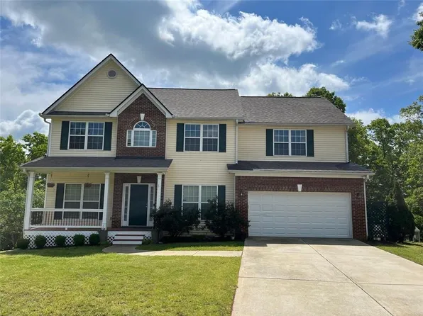 9020 Amberly Way, Cumming, GA 30028