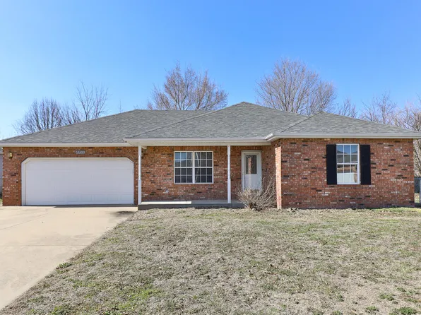 2731 S Grant Avenue, Bolivar, MO 65613