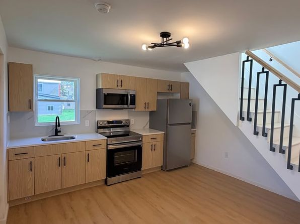 20 Forge St #1