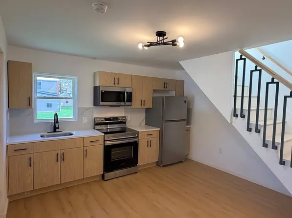 20 Forge St, Au Sable Forks, NY