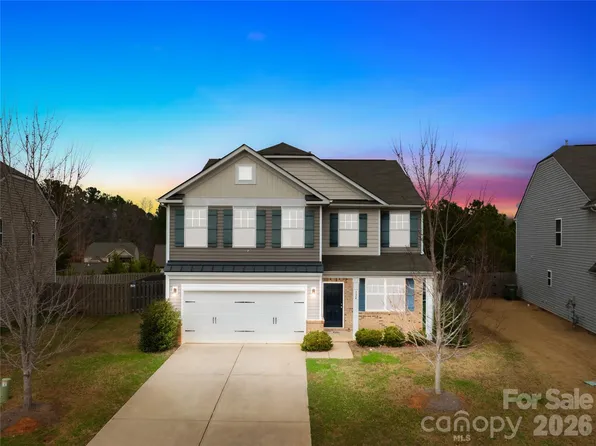124 Tasman Dr, Mount Holly, NC 28120