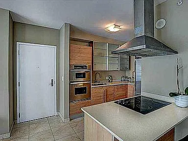 218 SE 14th St #1002 — Photo 2