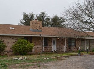809 Highway 377, Rocksprings, TX 78880