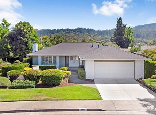 395 Mockingbird Cir, Santa Rosa, CA 95409