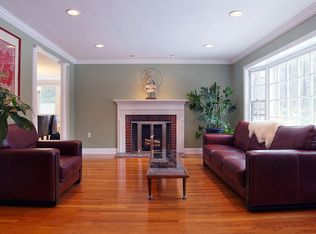 71 Colonial Rd, Sudbury, MA 01776