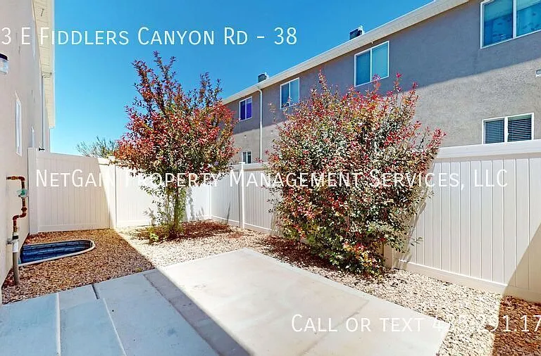 173 E Fiddlers Canyon Rd #38 — Photo 31