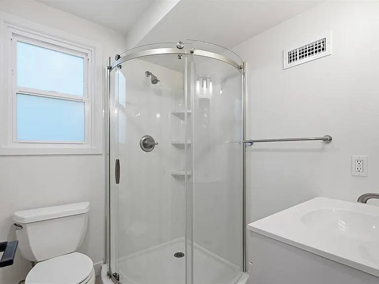 934 Candlelight Pl — Photo 22