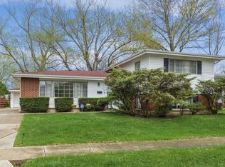 410 Sherman St, Park Forest, IL 60466