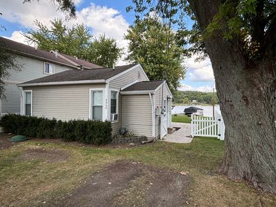 8860 Tackles Dr, White Lake, MI, 48386