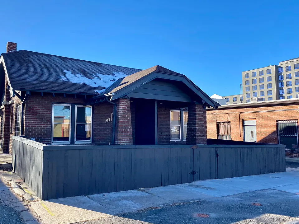 28 E Jewell Ave #28