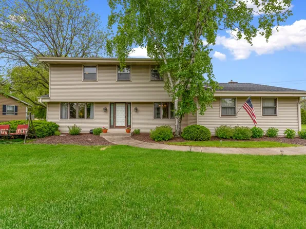 11153 North Riverland COURT, Mequon, WI 53092