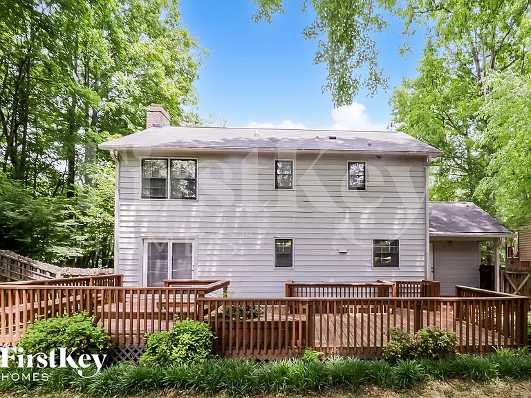 2305 Cottage Pl — Photo 15