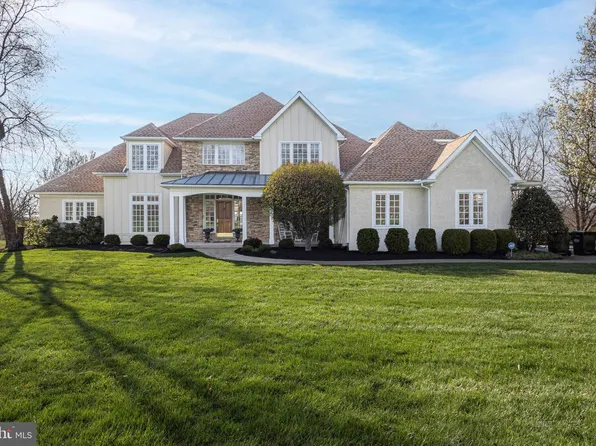 29 Juniper Ct, Carversville, PA 18913