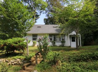 66 Orchard Rd, Putnam Valley, NY 10579