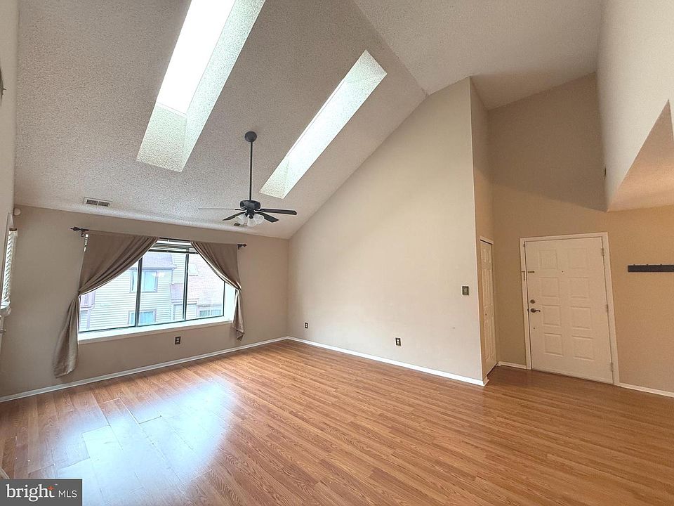 1st image of 5115C Aberdeen Dr