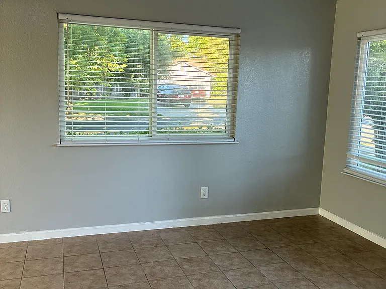 1715 W North Bear Creek Dr #A — Photo 20