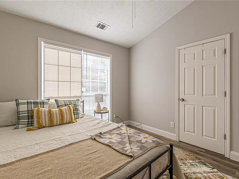 3195 Jorden Crest Ct — Photo 24