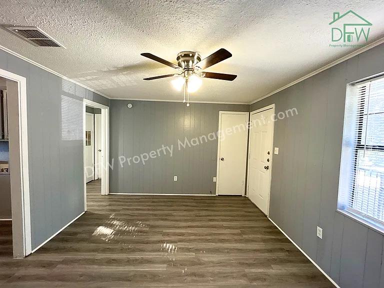 1615 Voirin Rd — Photo 5