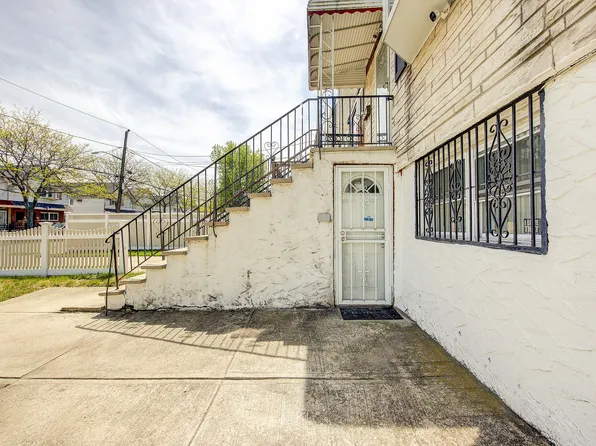 627 Beach 65th Street image 28 of 30