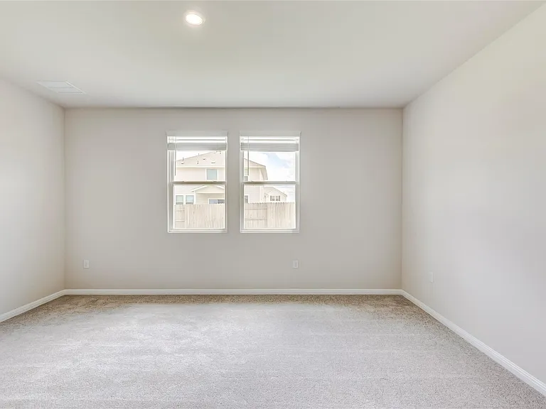133 Silverleaf Spur — Photo 17