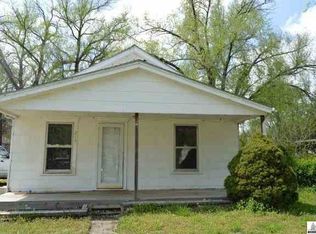 215 NE Twiss Ave, Topeka, KS 66616