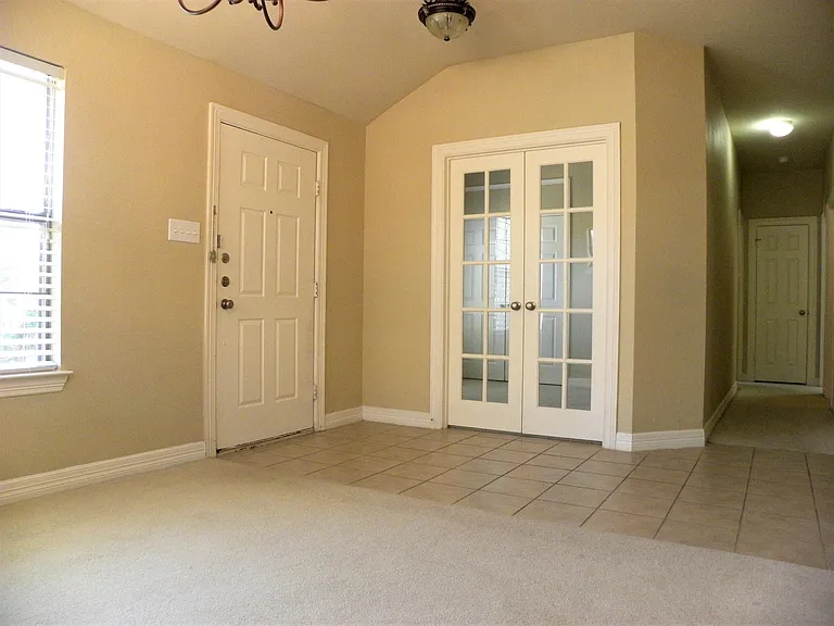 4620 Evanshire Way — Photo 8