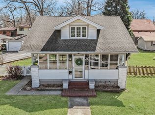 34 E Custer St, Lemont, IL 60439