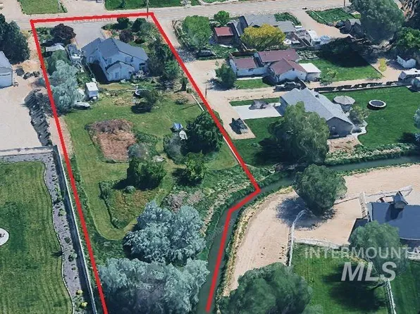 2108 E Lewis Ln, Nampa, ID 83686