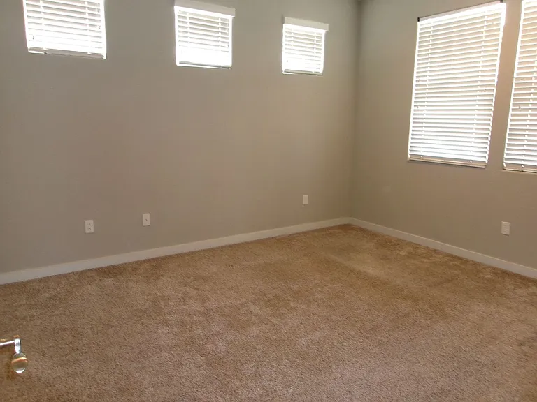 1372 Boardwalk Pl — Photo 9