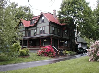 9 Hamilton St #3, Dover, NH 03820