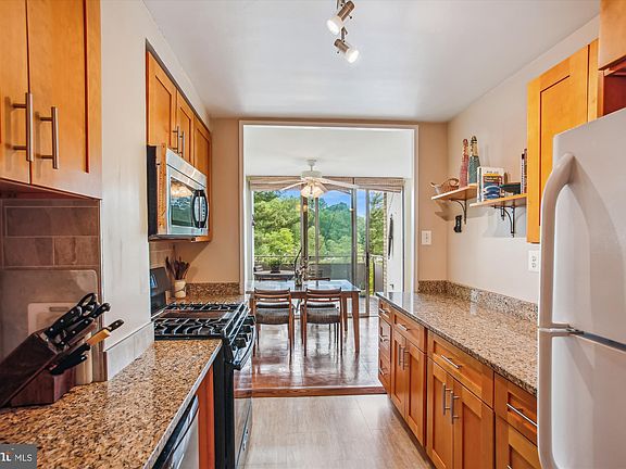 5th image of 6641 Wakefield Dr APT 309