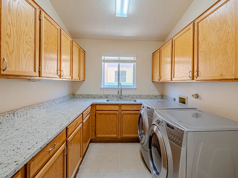 7209 Laster Ave NE — Photo 10
