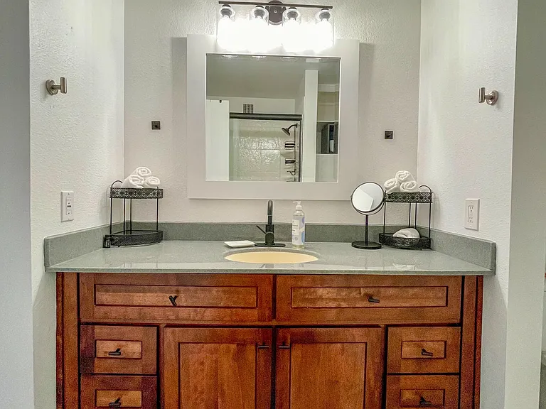 425 S Parkcrest #327 — Photo 12