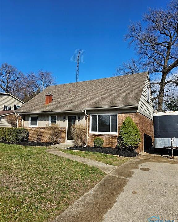 1st image of 6014 Saddlewood Dr