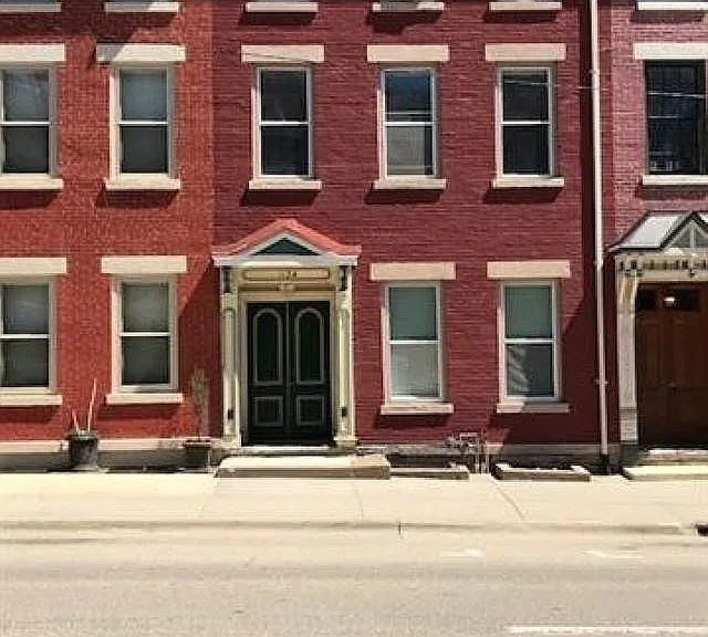 1124 Locust St #3 — Photo 2
