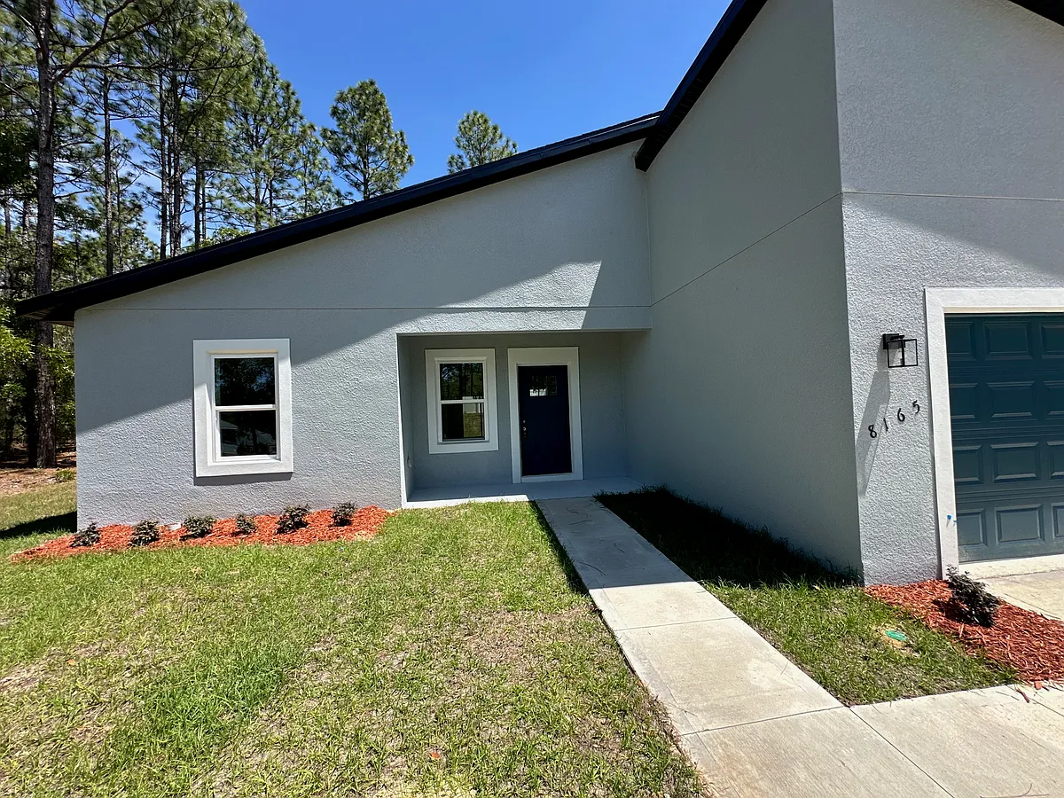 Building Photo - 8165 N Santos Dr