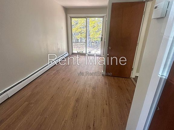 2nd image of 176 Augusta Rd APT 7