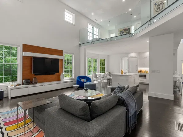 79 Clubhouse Way #79, Sutton, MA 01590