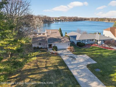 1226 S Geneva Dr, Dewitt, MI, 48820