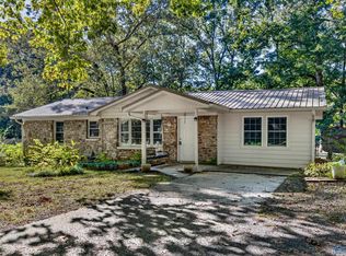 15 Oak Dr, Fayetteville, TN 37334