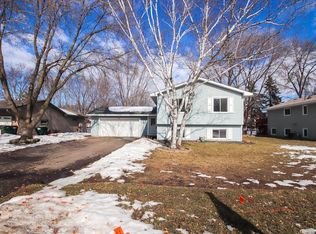 731 115th Ave NE, Blaine, MN 55434