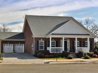 203 Schoolpath Ln, Franklin, TN 37064